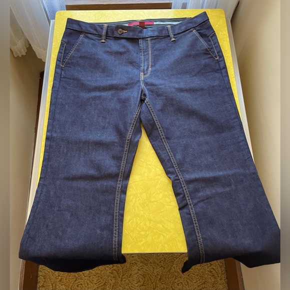 Banana Republic Dark Wash Jeans  Size:12R - Picture 9 of 13